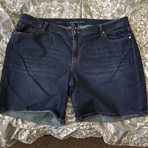 Bermuda shorts- Lane Bryant size 24